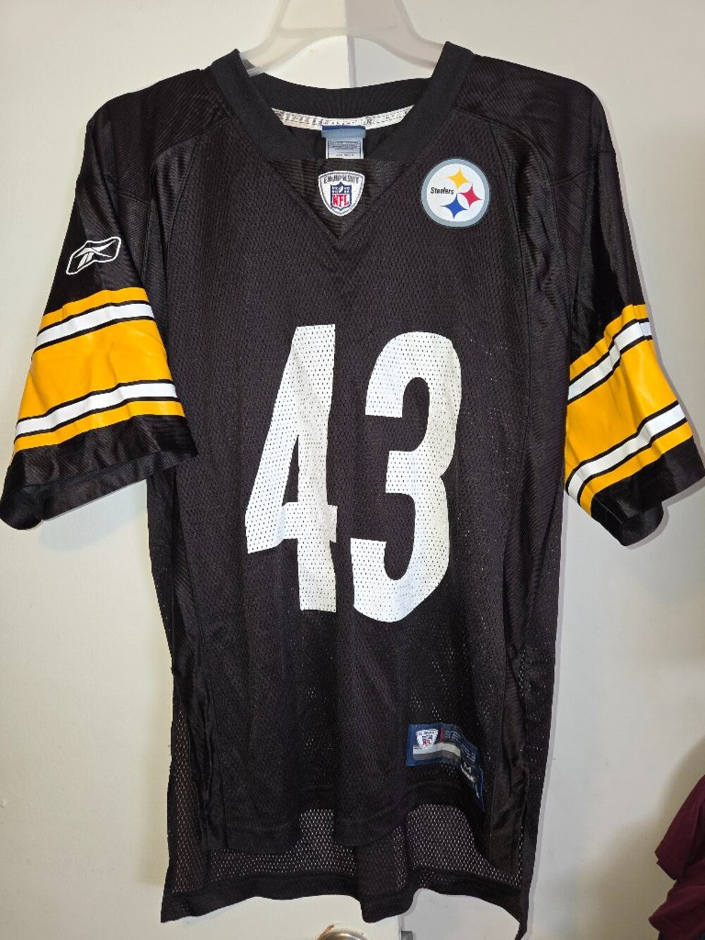 Mens size medium nfl jersey steelers